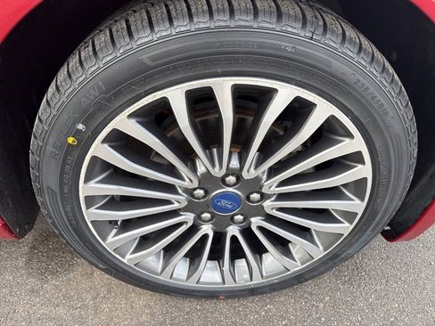 Used 2017 Ford Fusion Platinum image 33