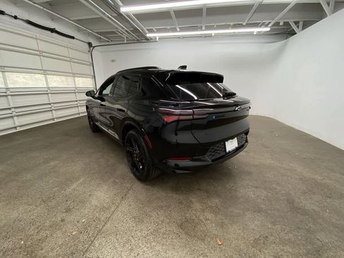 Used 2024 Chevrolet Equinox EV RS image 4