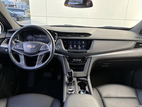 Used 2023 Cadillac XT5 Luxury image 18