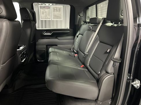 Used 2025 GMC Sierra 2500 SLT w/ SLT Premium Package image 24