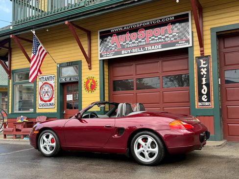 Used 1998 Porsche Boxster RWD image 17