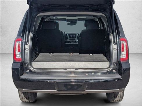 Used 2020 GMC Yukon SLT image 6