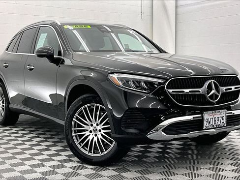 Used 2026 Mercedes-Benz GLC 300 image 34