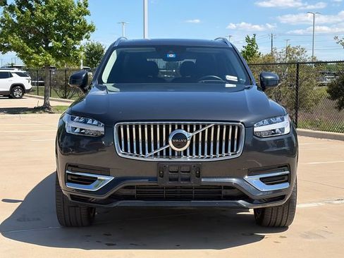 Used 2022 Volvo XC90 T8 Inscription Expression w/ Advanced Package image 2