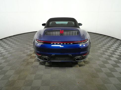 Used 2023 Porsche 911 Carrera RWD image 25