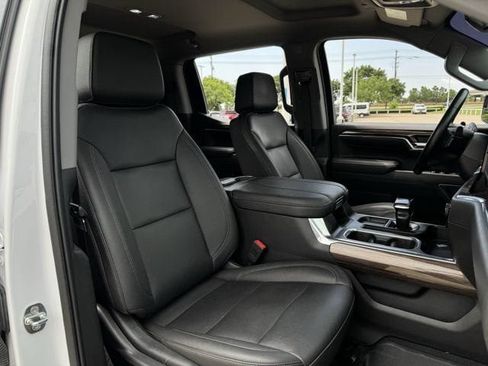Used 2023 Chevrolet Silverado 1500 LT Trail Boss w/ Convenience Package II AWD/4WD image 31