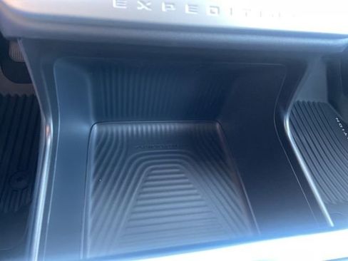 New 2026 Ford Expedition Max Active image 40