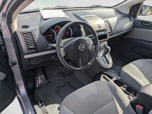 Used 2010 Nissan Sentra 2.0 image 10