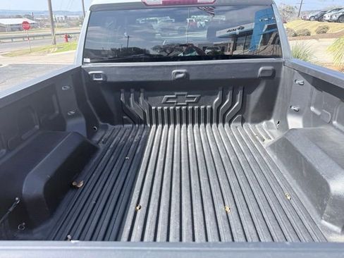 Certified 2023 Chevrolet Silverado 1500 LT AWD/4WD image 12