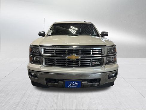 Used 2014 Chevrolet Silverado 1500 LTZ Z71 w/ LTZ Plus Package AWD/4WD image 2