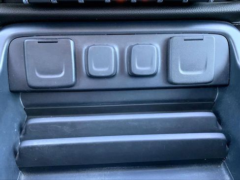 Used 2018 GMC Sierra 2500 Denali w/ Duramax Plus Package image 33