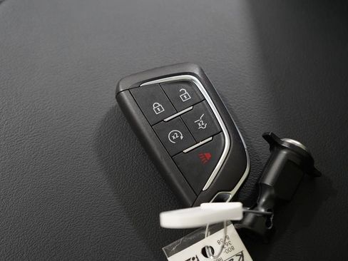 Used 2024 Cadillac Lyriq Luxury AWD/4WD image 21