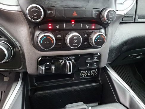 Used 2022 RAM 1500 Big Horn image 16