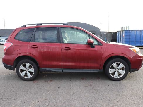 Used 2015 Subaru Forester 2.5i Premium w/ All-Weather Package image 4