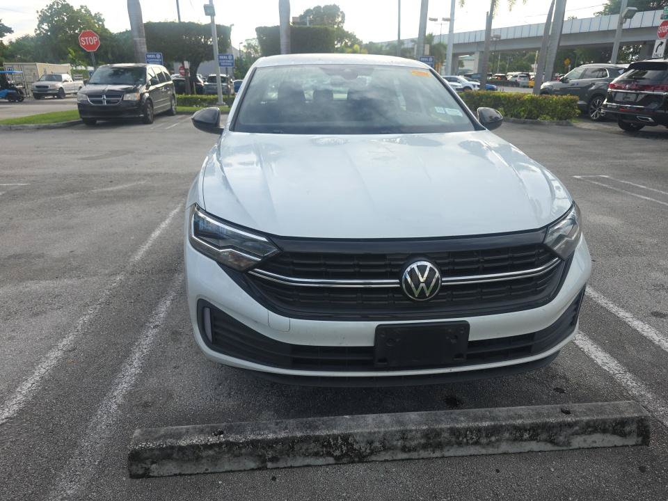 Used 2023 Volkswagen Jetta Sport FWD image 7