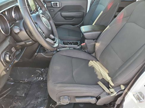 Used 2023 Jeep Wrangler Unlimited w/ 8.4" Radio Group image 16