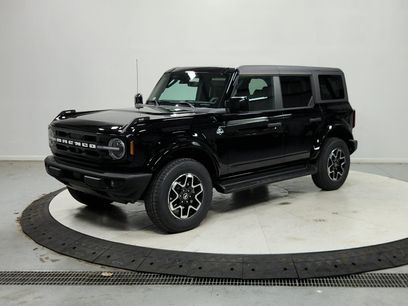 New 2026 Ford Bronco Outer Banks