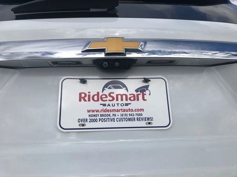 Used 2020 Chevrolet Traverse LT w/ LT Premium Package image 41