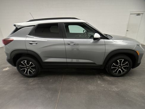 Used 2023 Chevrolet TrailBlazer ACTIV w/ Convenience Package FWD image 10