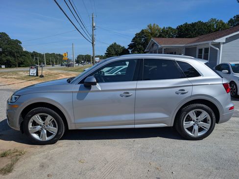 Used 2019 Audi Q5 2.0T Premium Plus AWD/4WD image 4