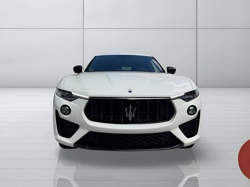Used 2024 Maserati Levante Modena Ultima AWD/4WD image 5