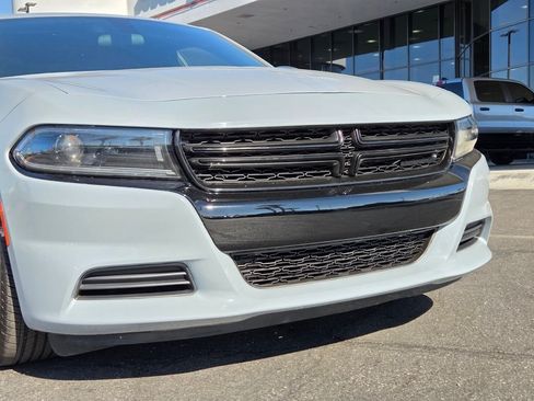 Used 2022 Dodge Charger SXT w/ Blacktop Package RWD image 8