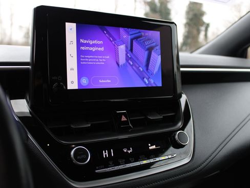 Used 2024 Toyota Corolla SE image 25