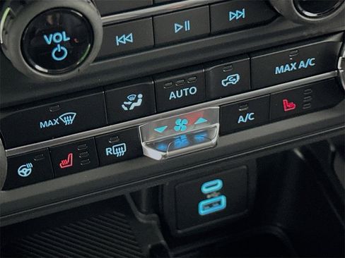 New 2025 Ford Bronco Outer Banks image 21