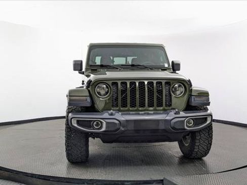 Used 2023 Jeep Gladiator Sport AWD/4WD image 12