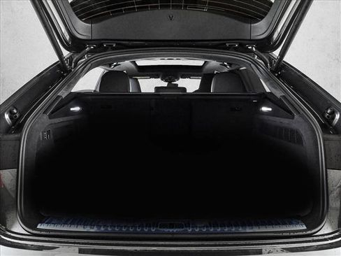 New 2026 Audi SQ8 Prestige AWD/4WD image 6