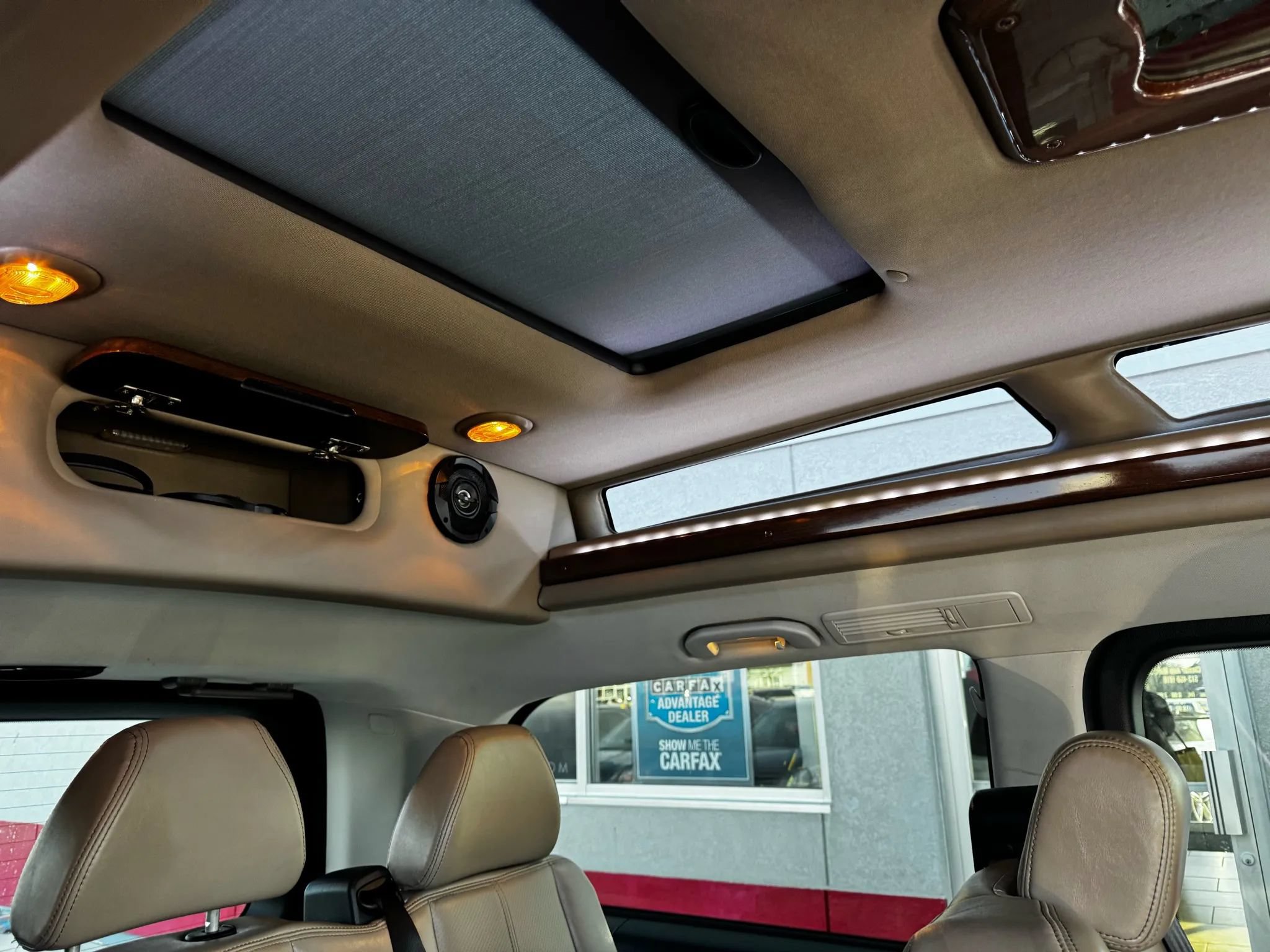 Used 2017 Mercedes-Benz Metris Passenger image 49