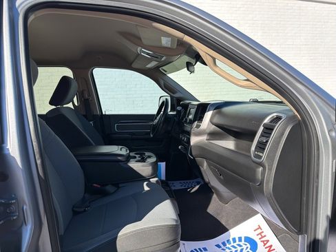 Used 2019 RAM 2500 Big Horn image 14