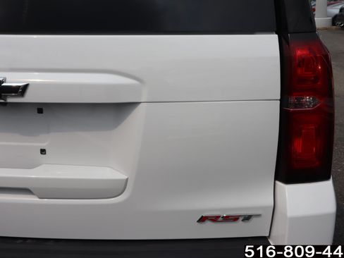 Used 2019 Chevrolet Tahoe Premier w/ RST 6.2L Performance Edition AWD/4WD image 31