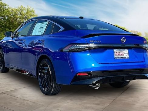 New 2026 Nissan Sentra SR w/ Floor Mat Package FWD image 3