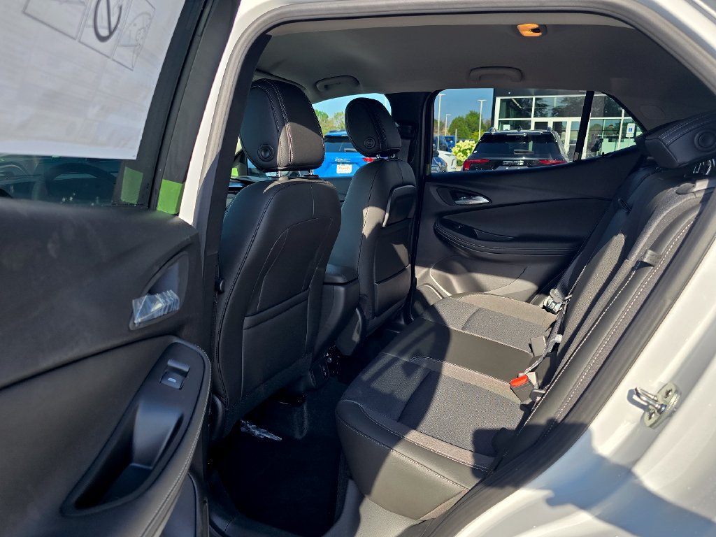 New 2026 Buick Encore GX Preferred w/ Comfort Package AWD/4WD image 23