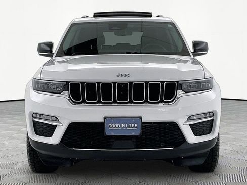 Used 2022 Jeep Grand Cherokee Limited 4xe w/ Luxury Tech Group II AWD/4WD image 2