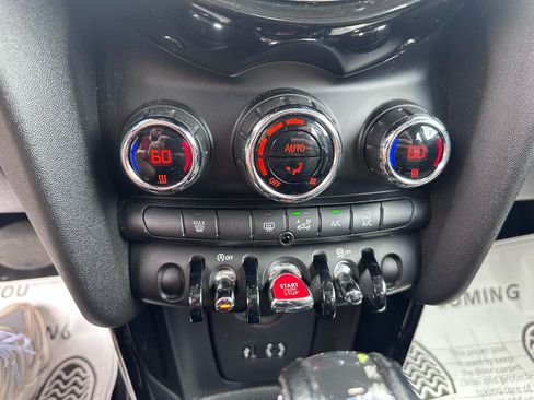 Used 2015 MINI Cooper S FWD image 29