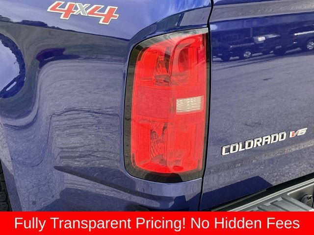 Used 2017 Chevrolet Colorado LT AWD/4WD image 5