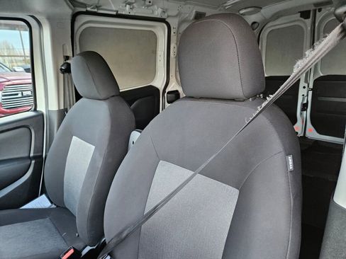 Used 2017 RAM ProMaster City Tradesman SLT w/ Rear Back-up Camera Group image 17