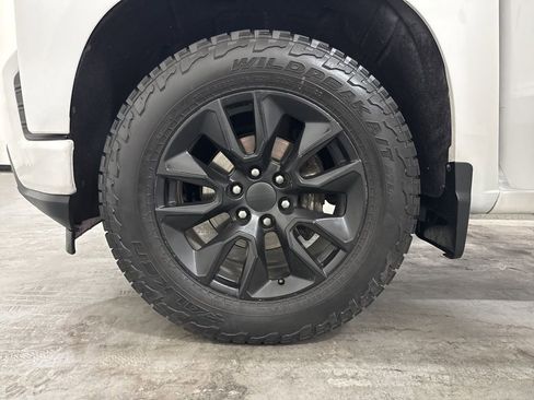 Used 2022 Chevrolet Silverado 1500 Custom w/ Safety Confidence Package RWD image 35