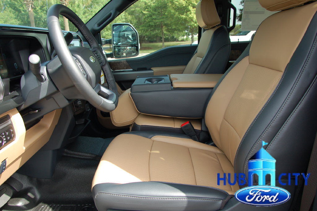 New 2026 Ford F350 Lariat w/ Camper Package RWD image 10