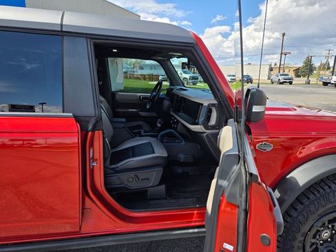 Used 2023 Ford Bronco Wildtrak AWD/4WD image 21