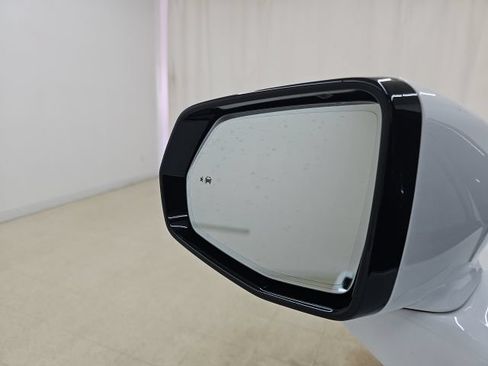Used 2023 Chevrolet Blazer LT w/ LPO, Floor Liner Package FWD image 15