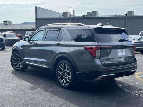 Used 2025 Ford Explorer Platinum w/ Ultimate Package RWD image 6