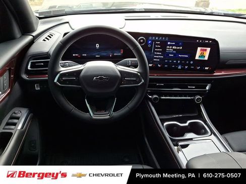 Certified 2026 Chevrolet Traverse Z71 w/ LPO, Floor Liner Package image 15