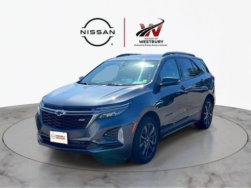 Used 2023 Chevrolet Equinox RS w/ RS Leather Package AWD/4WD image 4