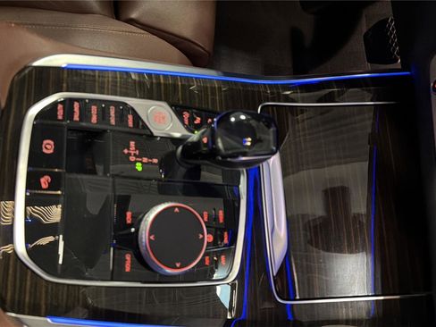 Used 2019 BMW X5 xDrive40i w/ Convenience Package image 19