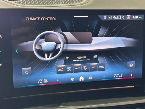 New 2026 BMW X2 xDrive28i w/ Technology Package AWD/4WD image 26
