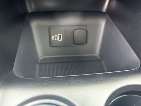 New 2026 Ford Explorer ST-Line w/ ST-Line Street Pack image 21