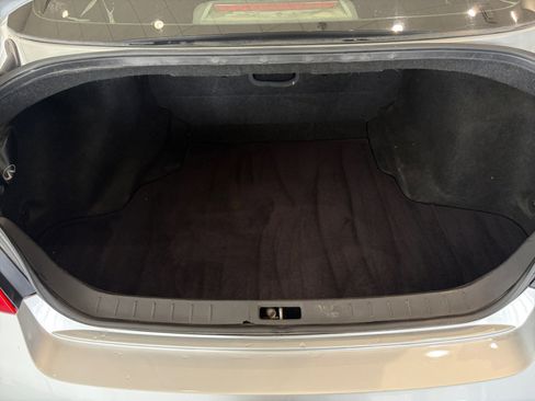 Used 2011 INFINITI G25 x w/ Moonroof Pkg AWD/4WD image 34